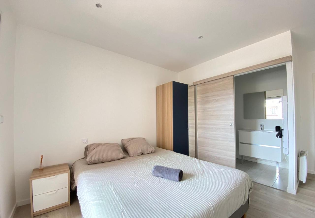 Tour D'Auvergne - Appartements En Plein Centre Ville, Proche De La Cathedrale Et De La Place De Jaude Клермон-Феран Екстериор снимка