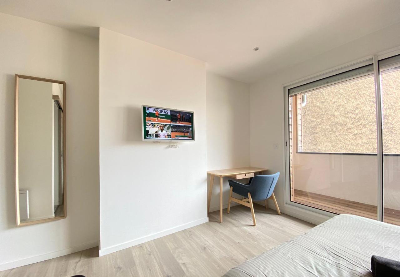 Tour D'Auvergne - Appartements En Plein Centre Ville, Proche De La Cathedrale Et De La Place De Jaude Клермон-Феран Екстериор снимка