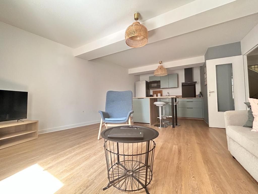 Tour D'Auvergne - Appartements En Plein Centre Ville, Proche De La Cathedrale Et De La Place De Jaude Клермон-Феран Екстериор снимка