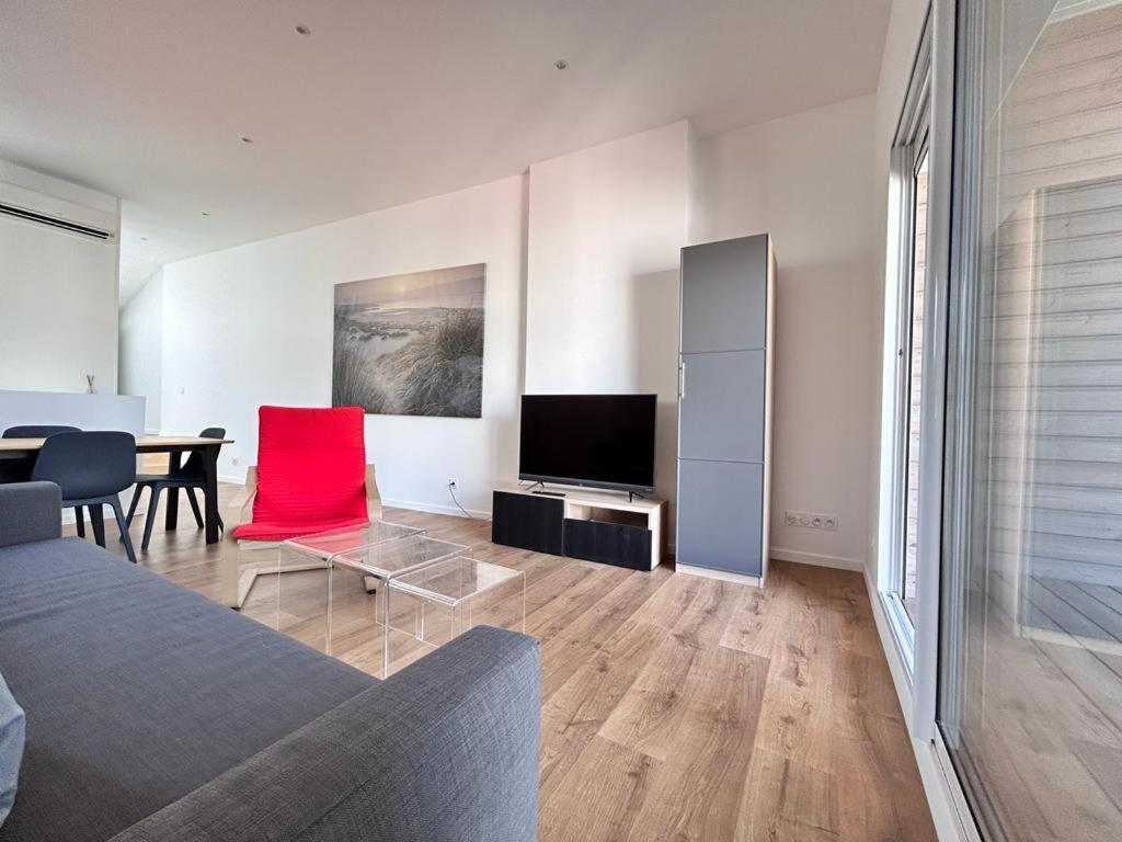Tour D'Auvergne - Appartements En Plein Centre Ville, Proche De La Cathedrale Et De La Place De Jaude Клермон-Феран Екстериор снимка